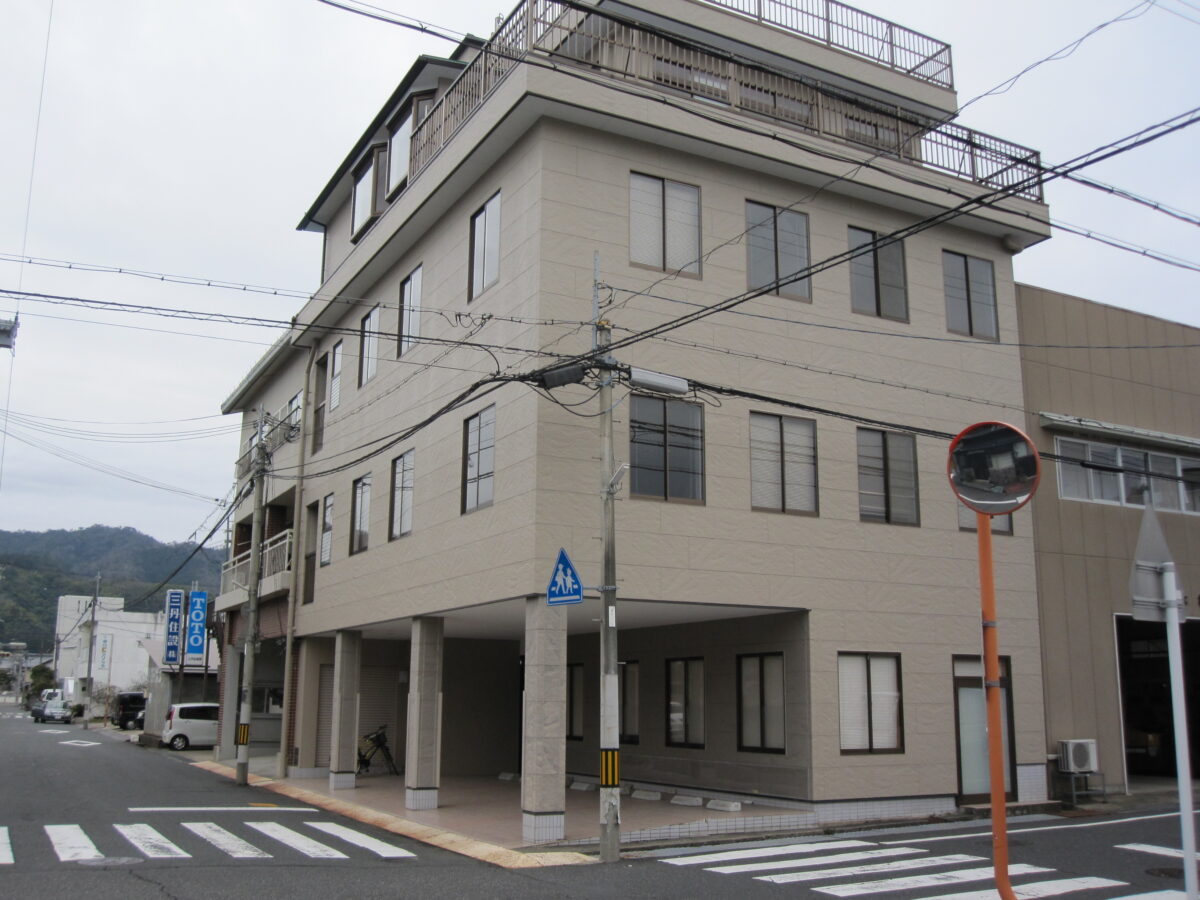 c-81 小谷ビル  202号